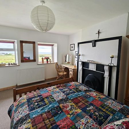 Teach Roisin-Traditional Irish Holiday Cottage In Malin Head. Bagian luar foto